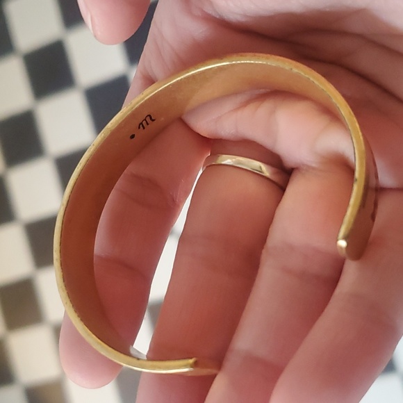 Madewell Tribal Red Triangle Brass bracelet - Picture 6 of 7